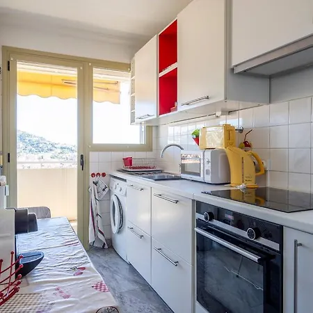 Les Antilles Avec Balcon Et Vue Panoramique