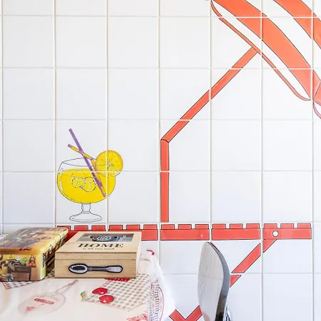 Les Antilles Avec Balcon Et Vue Panoramique Cannes