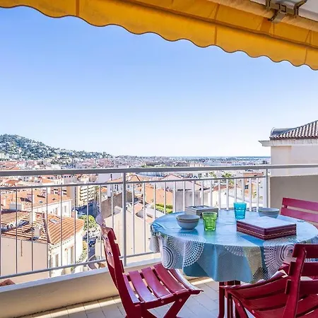 Les Antilles Avec Balcon Et Vue Panoramique *